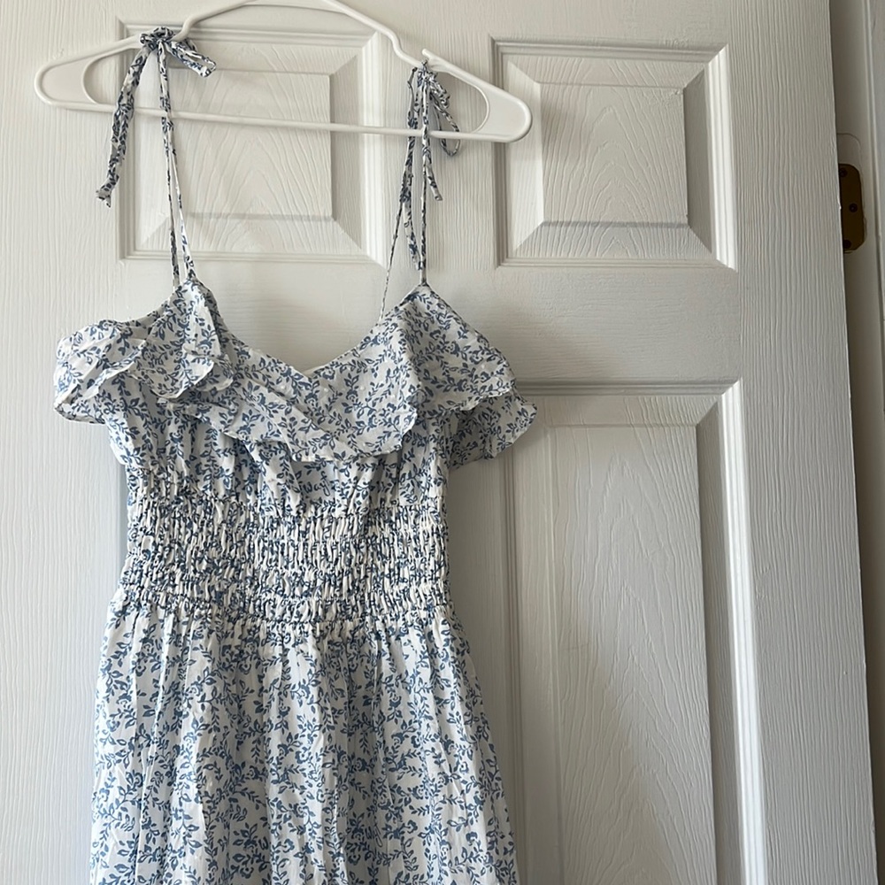 WAYF tie strap dress - NWT SZ M